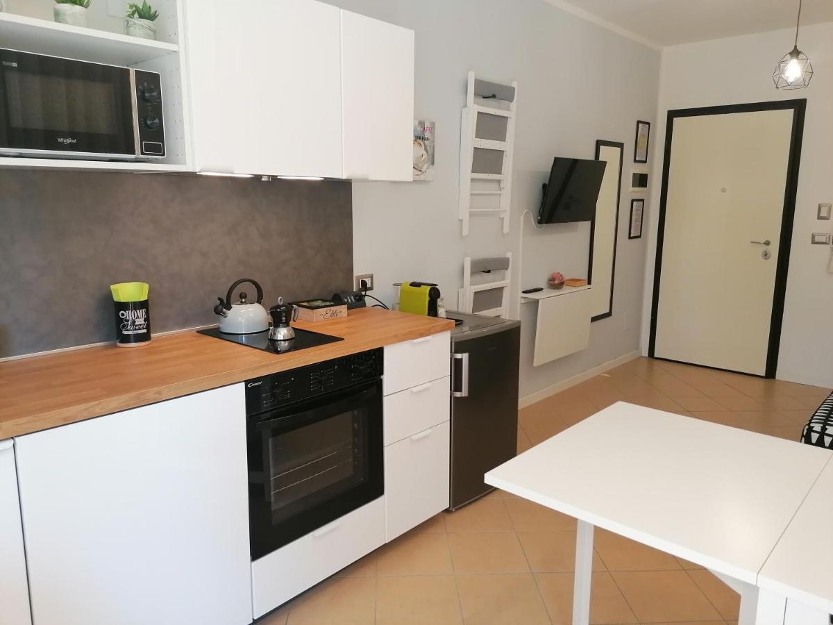 Area33 Guest House Bologna Exterior foto